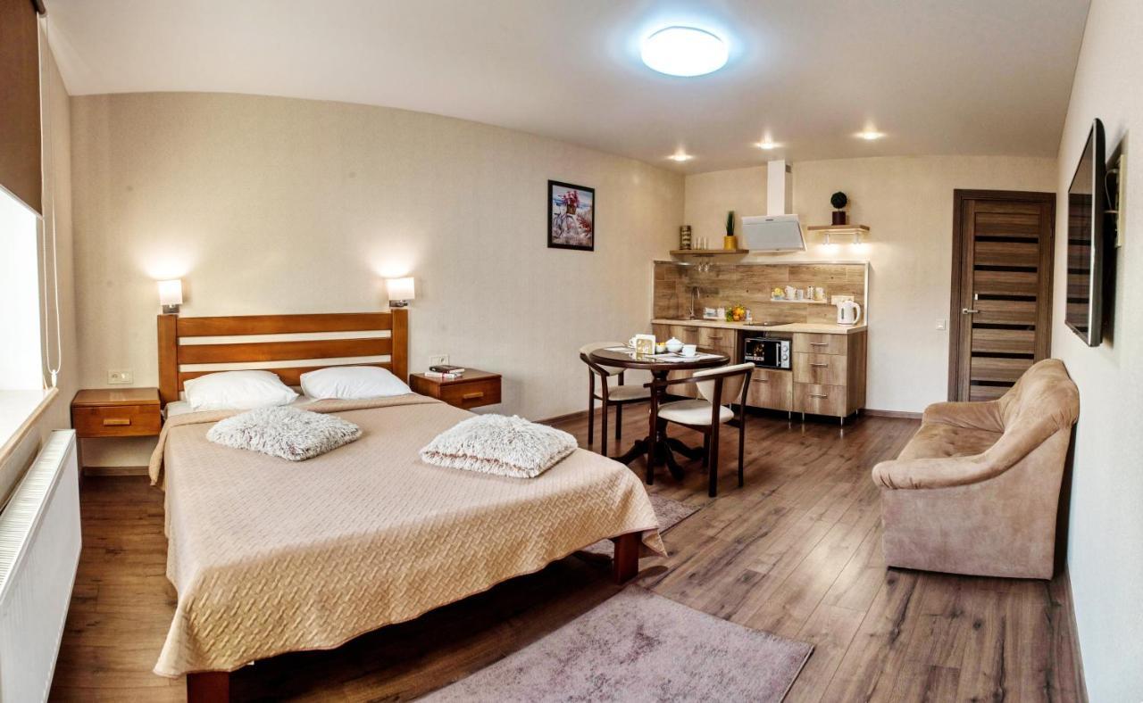 Molex Apartments 3 Tsjernihiv Eksteriør bilde