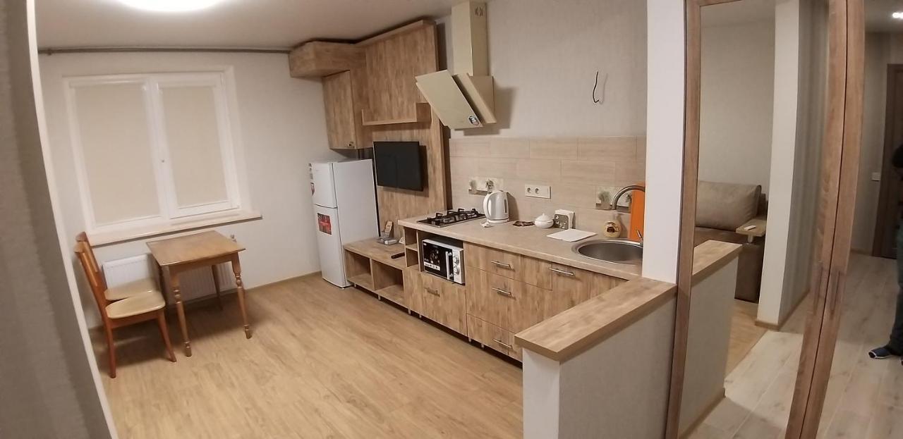Molex Apartments 3 Tsjernihiv Eksteriør bilde