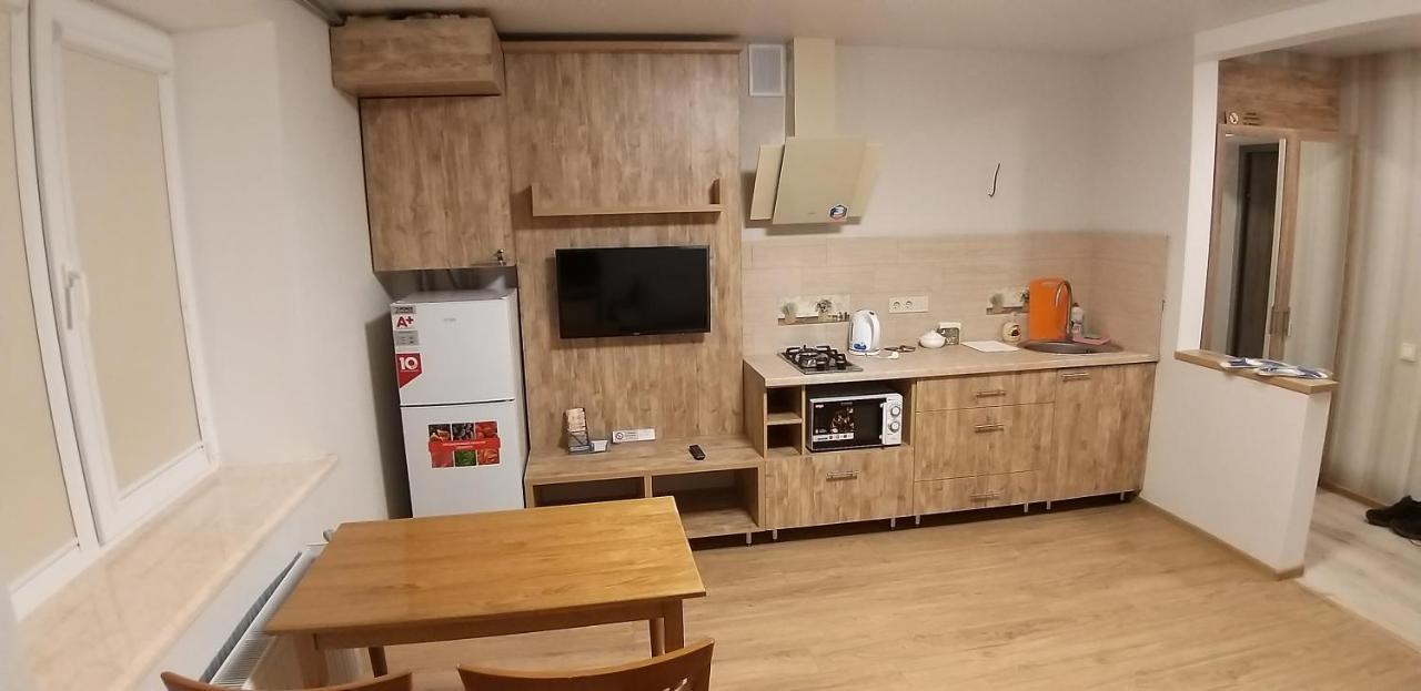 Molex Apartments 3 Tsjernihiv Eksteriør bilde